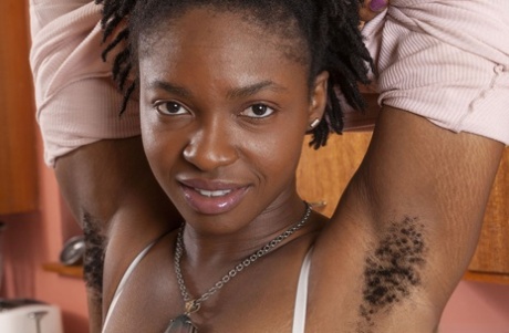 African Natural Teen 18+ exclusive img