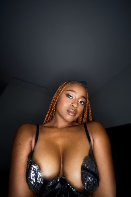 Black Blowjob Queen nude archive