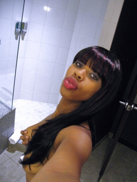 Black Lesbian Bathroom beautiful xxx image