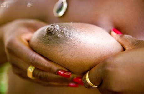 African Hard Dick nude pic