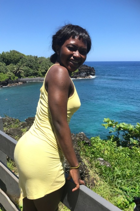 African Yani hot sex photo